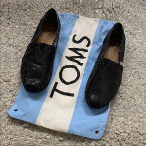 Tom’s Sparkly Black Flats